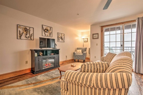 Lincolnville Studio with Ocean-view Balcony! image 14