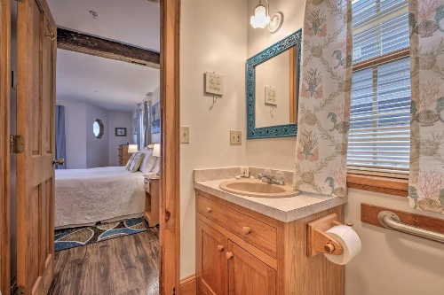 Lincolnville Studio with Ocean-view Balcony! image 20